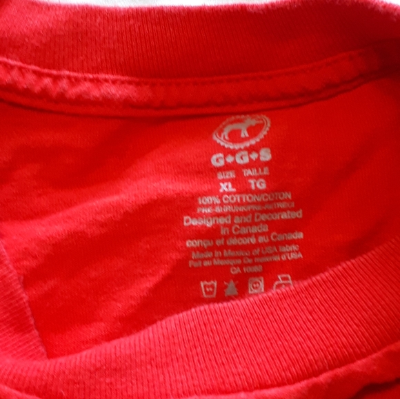 Canada Souvenir Shirt - Picture 4 of 4